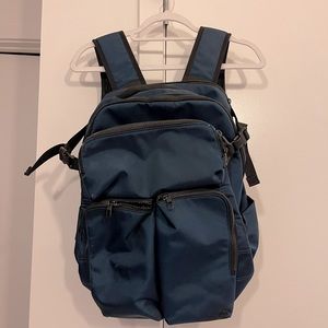 Large Lululemon backpack, tons of storage and pockets, Room for laptop, yoga mat